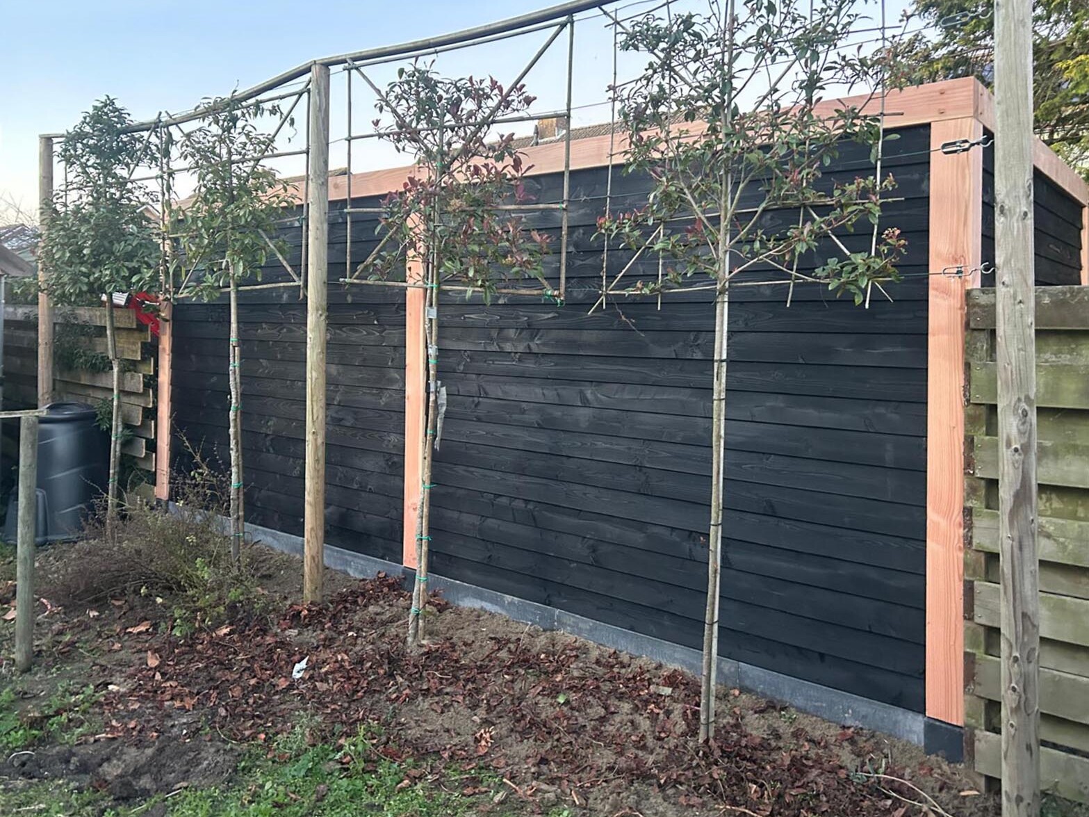 Het Cobblit koppelstuk in gebruik bij een gloednieuwe veranda.